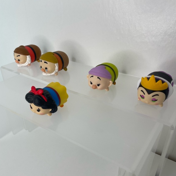 Snow White Disney Tsum Tsum Vinyl Figures Big - Picture 1 of 3